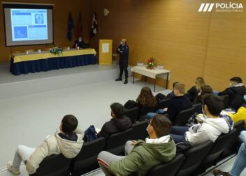 Operação da PSP "No namoro não há guerra" nas escolas de Castelo Branco