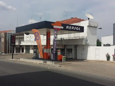 Repsol Fundão - Posto de Abastecimento (EN18)