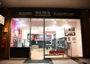 Barber Fama Hair Stylist