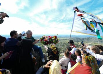 Festa Divina Santa Cruz em Monsanto