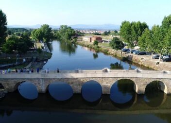 Inaugurada Feira Raiana em Moraleja