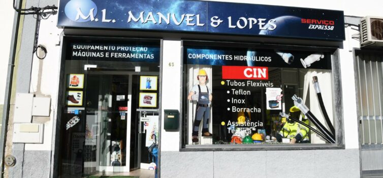 M.L. Manuel & Lopes