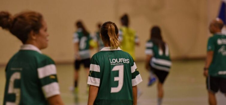 O Núcleo Sportinguista de Castelo Branco apresentou a sua equipa de futsal femin