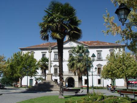 Requalificação da Casa Paroquial de Castelo Novo