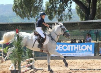 Escola Equestre faz o pleno no 4º Festival Hípico