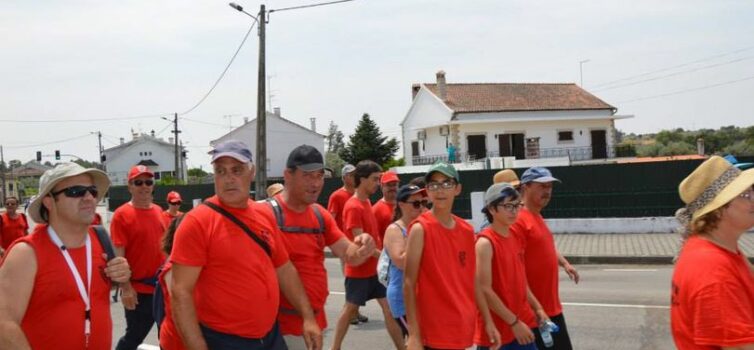 O Passeio Pedestre integrado na Feira do Borrego, em Escalos de  Baixo, contou c