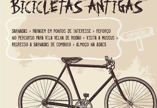 Passeio de bicicletas antigas