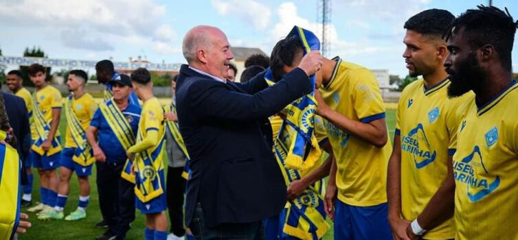 Alcains recebe faixas de Campeão