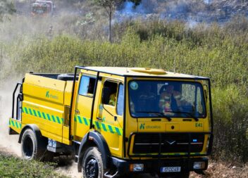 Incêndio em Evendos mobilizou cinco meios aéreos