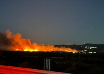 Incêndio em Louriçal do Campo permanece ativo