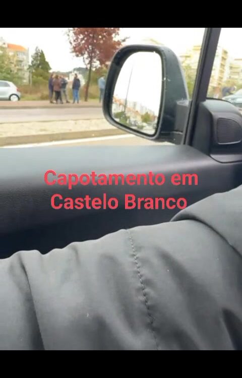 Despiste aparatoso não provocou feridos