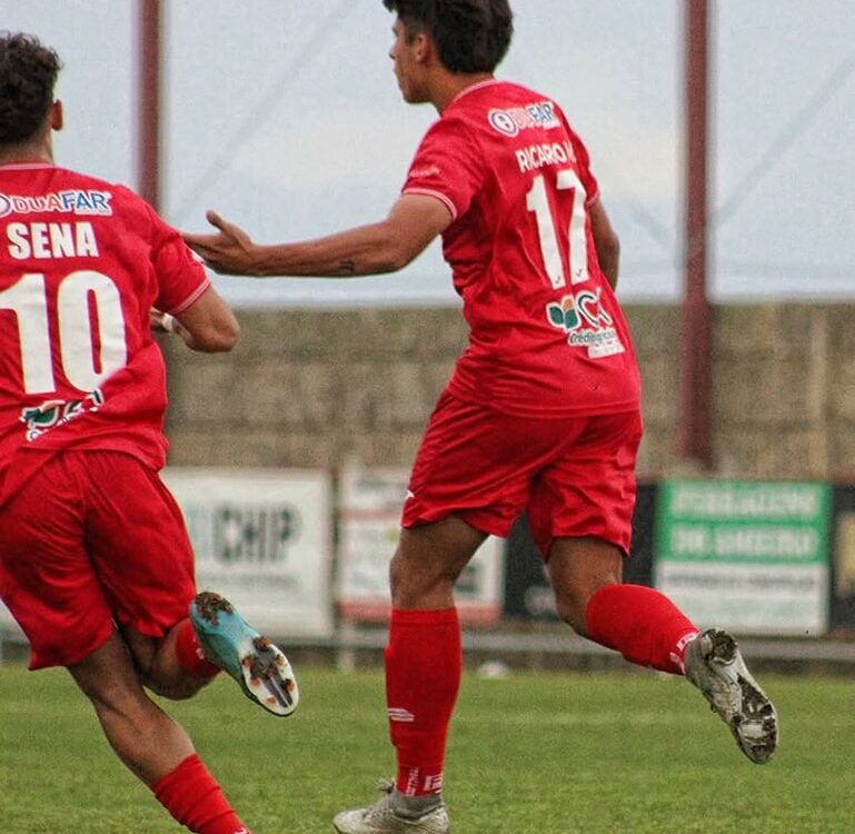 Alverca B  1  Benfica e Castelo Branco 2