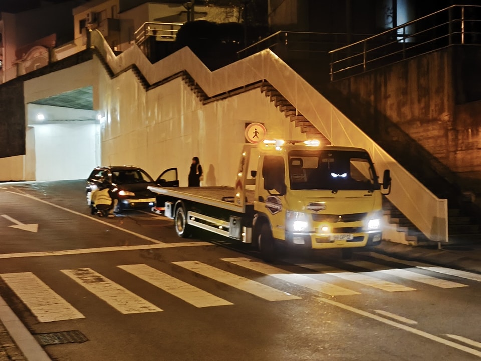 Automóvel avariado em Castelo Branco condiciona trânsito