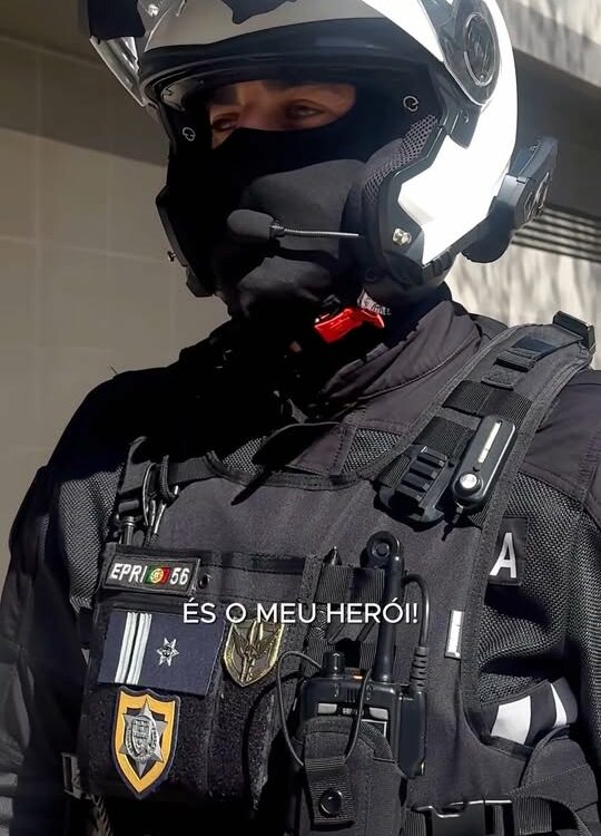 A PSP realizou um vídeo promocional, publicado hoje, onde deseja a “todos os her